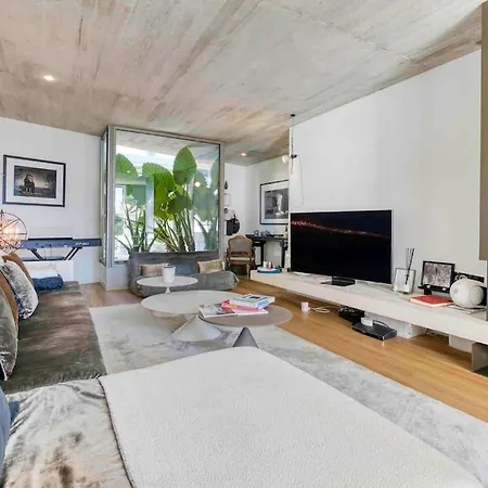 Center Luxury With Rooftop Heated Pool & 3 Terraces Appartement *