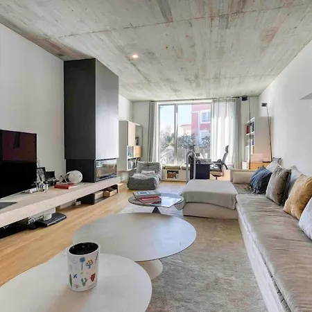 Center Luxury With Rooftop Heated Pool & 3 Terraces דירה *